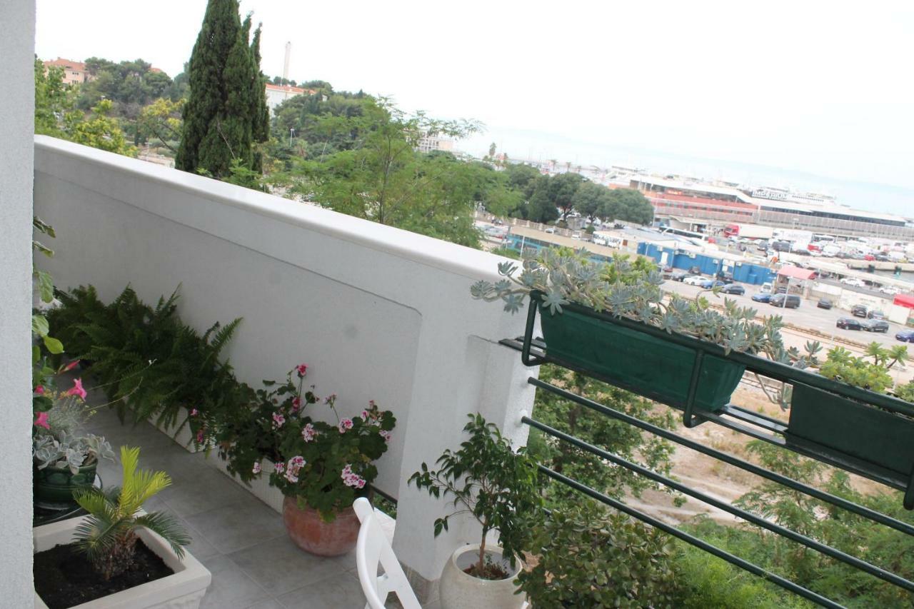 Bianca Beach Apartments Сплит Экстерьер фото